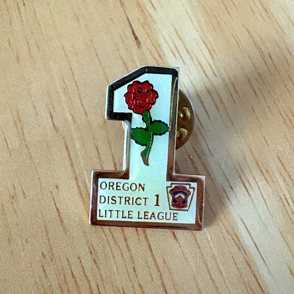 Oregon District 1 Little League lapel pin
